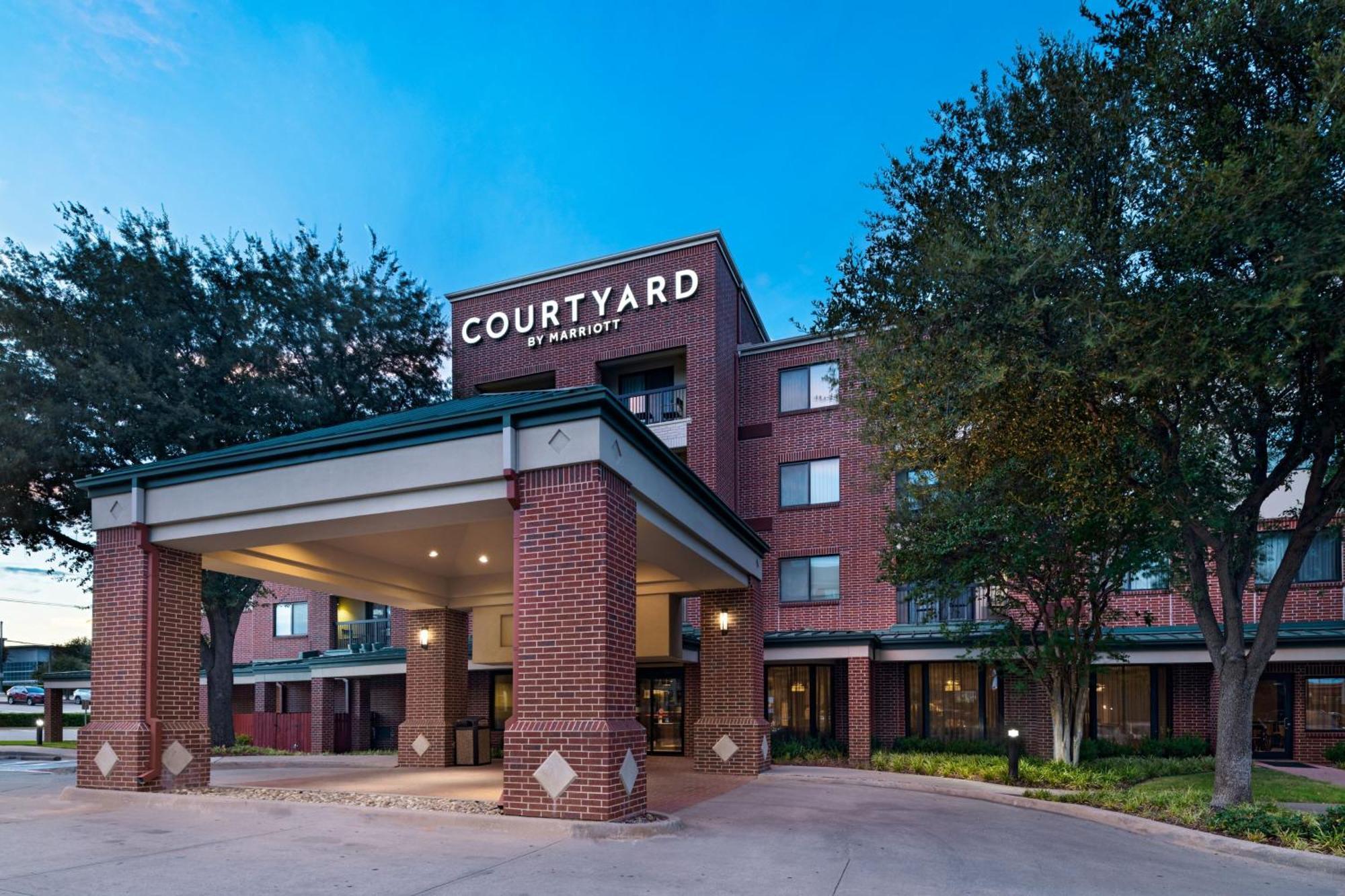 Courtyard Dallas Dfw Airport South/Irving Εξωτερικό φωτογραφία